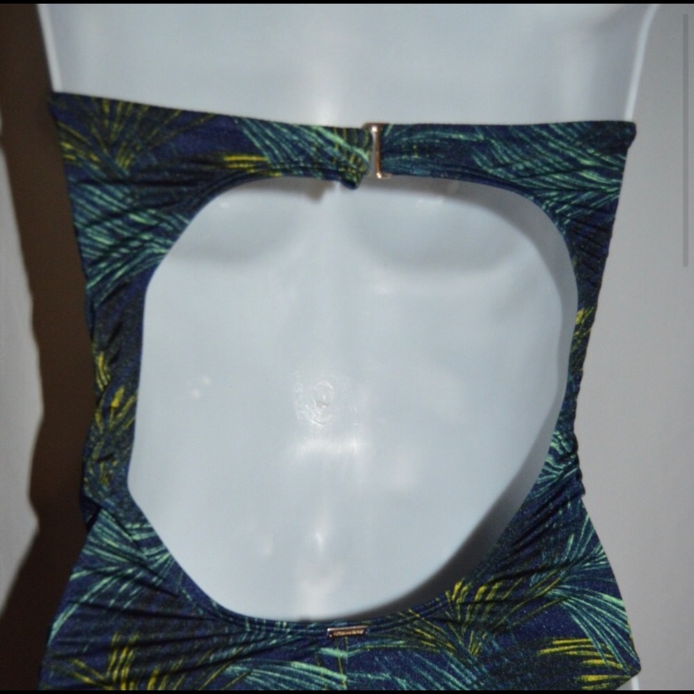 VS Victoria’s Secret One Piece Bathing Suit Swim - Picture 2 of 3
